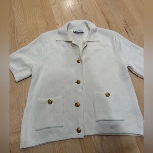 Zara White Short-Sleeve Button Cardigan with Gold Buttons